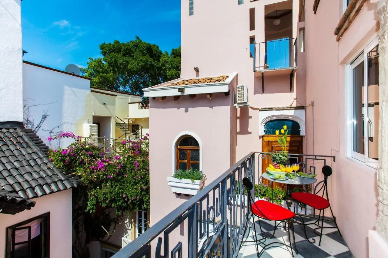 Garlands Del Rio Riverside Boutique Hotel Mexico