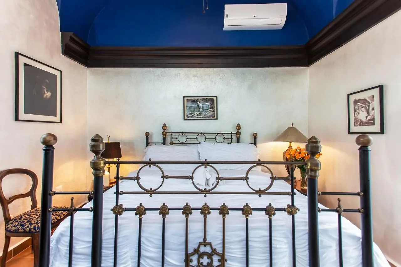 Garlands Del Rio Riverside Boutique Hotel Puerto Vallarta