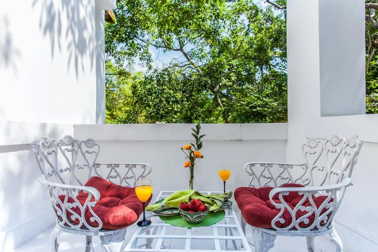 Bed and breakfast Garlands Del Rio Riverside Boutique Hotel Puerto Vallarta