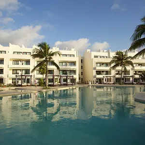 Bay & Wellness Resort Akumal